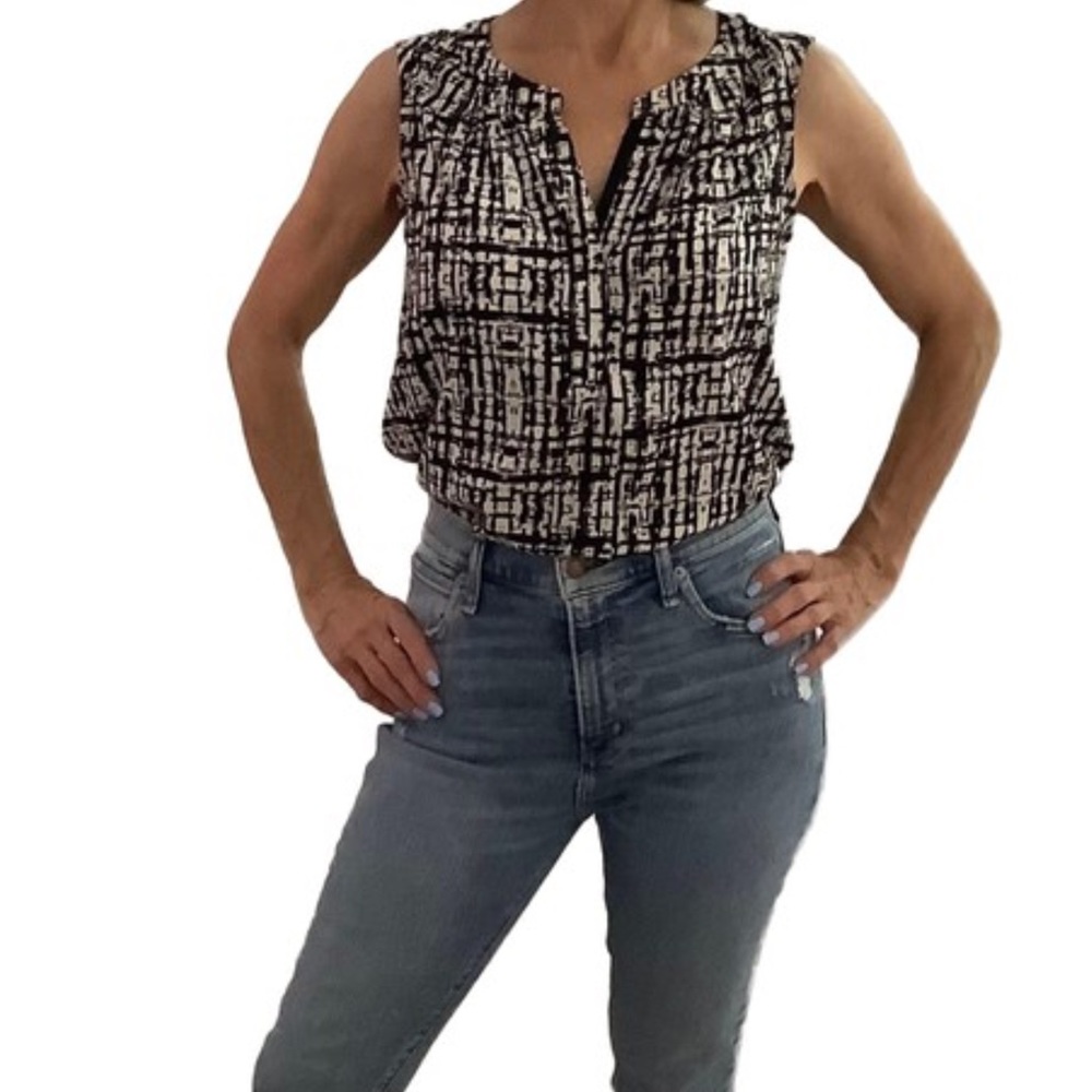Calvin Klein Black and White Sleeveless top